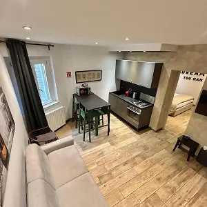 Apartamento Leonardo Duplex, Milão